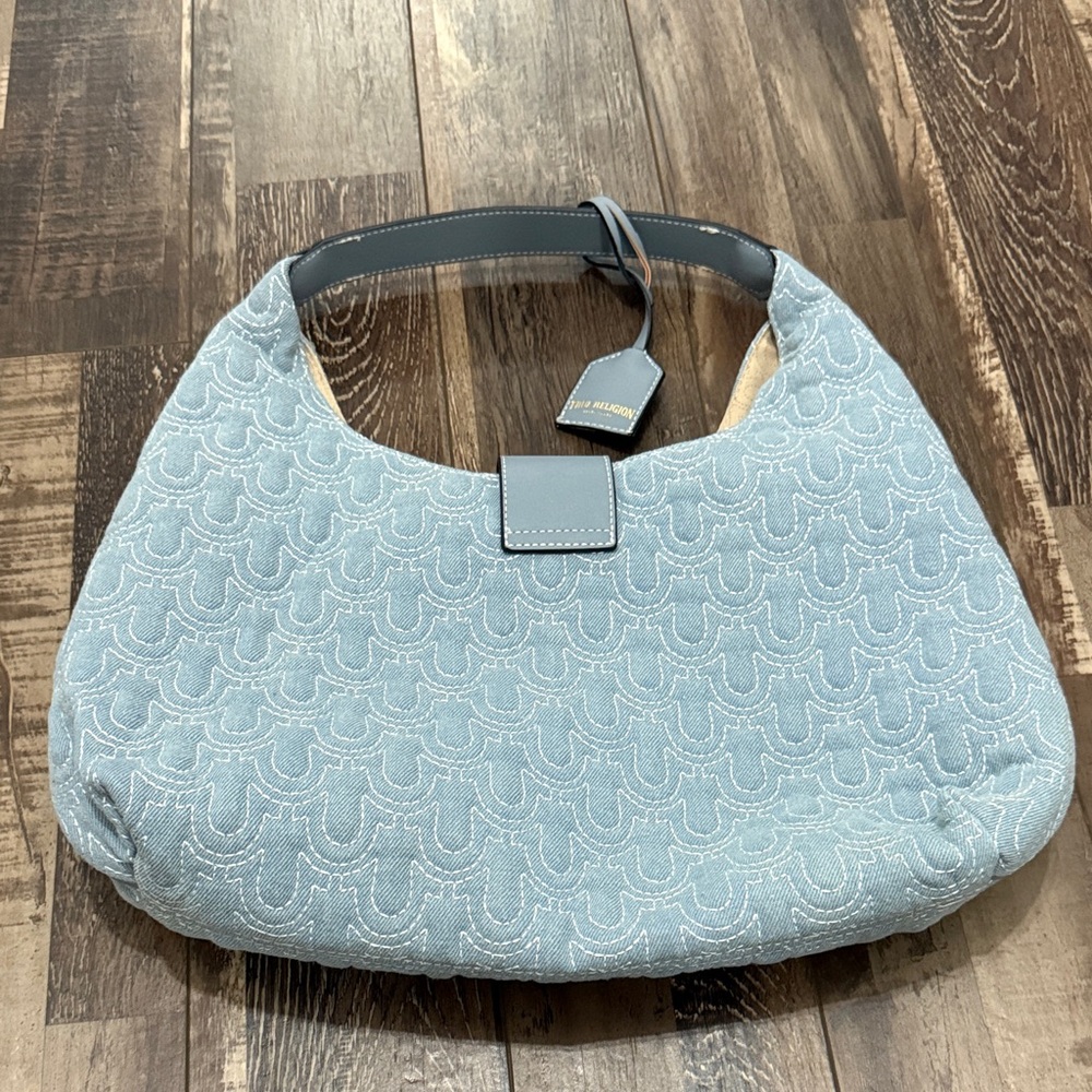 True Religion Light Blue Quilted Shoulder Bag with Gold Horseshoe Emblem - Picture 2 of 4